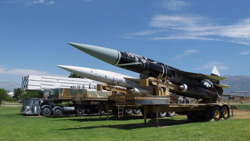 美需抓緊準(zhǔn)備核戰(zhàn),研發(fā)新型核彈頭,中國(guó)核彈頭要增加至1000枚嗎