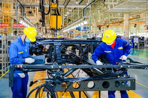 徐工發布21款新能源產品，加速重卡換電與汽輪機技術革新